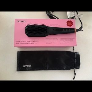 AMIKA Polished Perfection